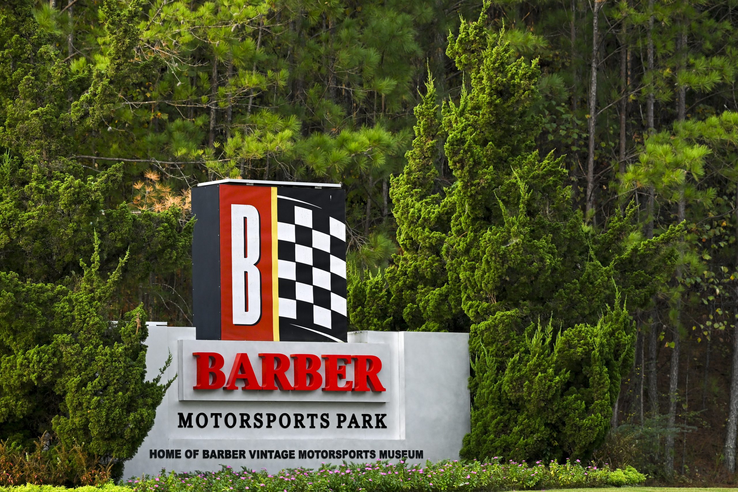 Stream Saturday’s Races from Barber